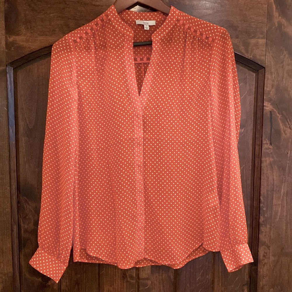 Excellent condition Joie silk top. Size Small. - Picture 1 of 3